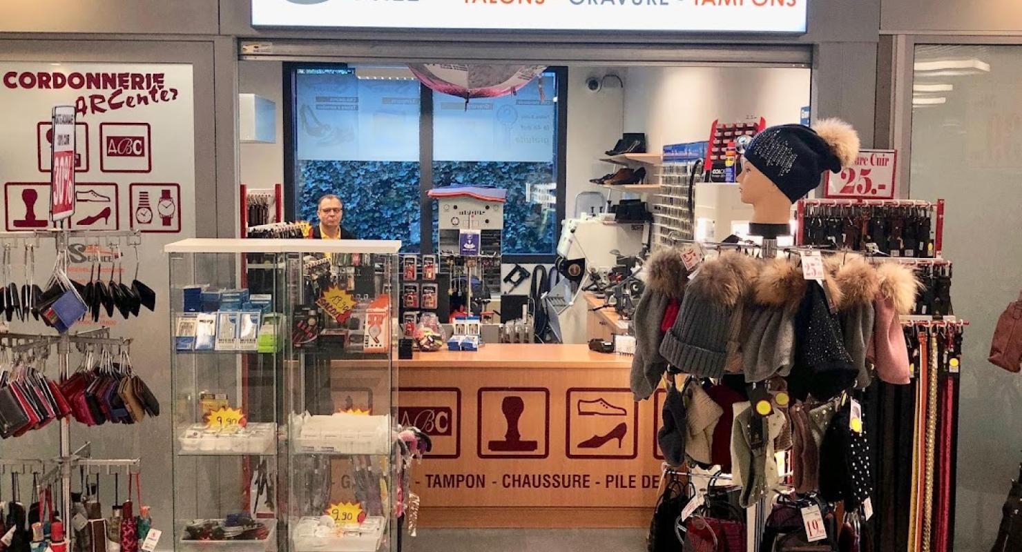 Sabo Service - Cordonnerie Genève - Abbigliamento di seconda mano in Ginevra