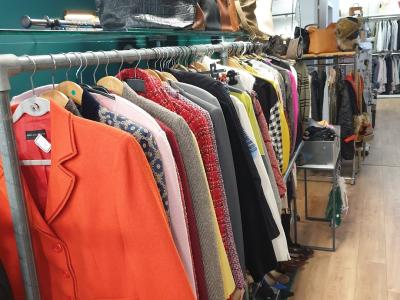 Boutique Lucky - Vêtements de seconde main à Genève