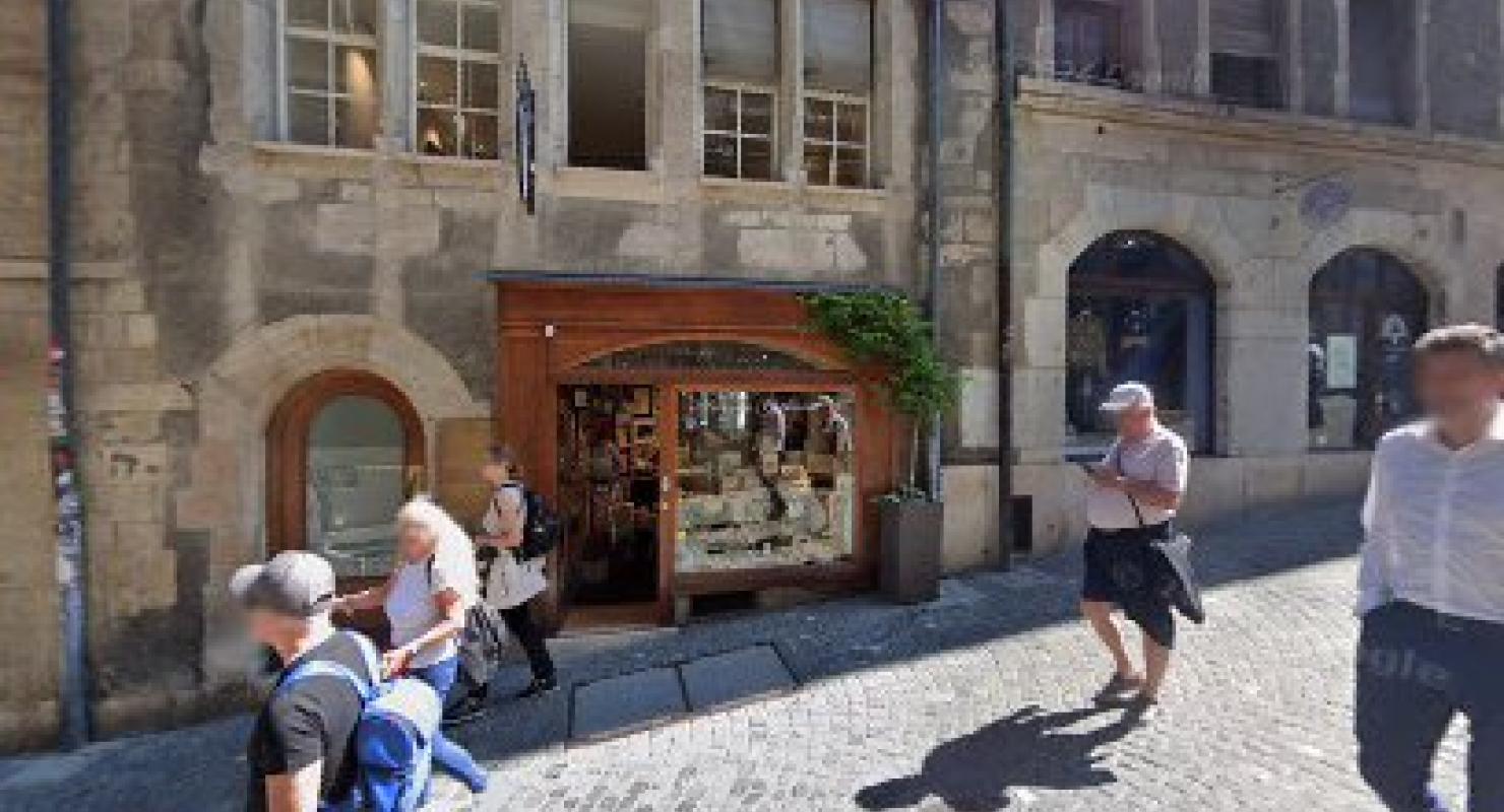 Studio Elle Achat Dépôt Vente - Vêtements de seconde main in Genève