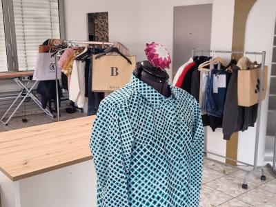 Goldnadel Schneiderei - Mode upcyclée aux Grisons