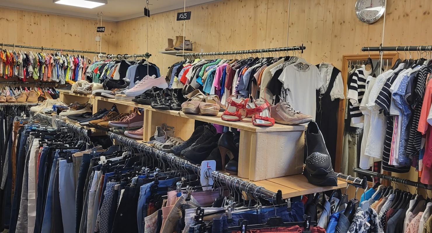 La Lindorna (Secondhand Laden) - Vêtements de seconde main in Grisons