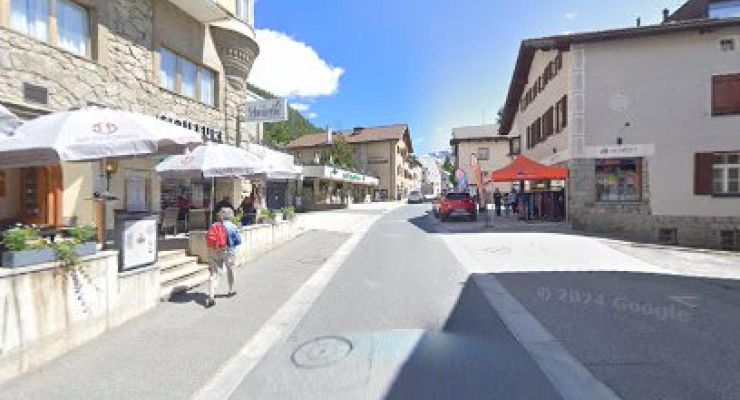 New Rada Schuhmacherei GmbH Pontresina - Second-hand Clothing in Grisons