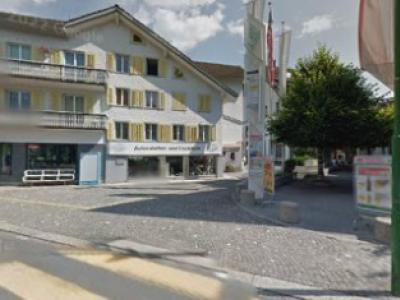 Milo Markovic - Second-hand Clothing in Obwalden