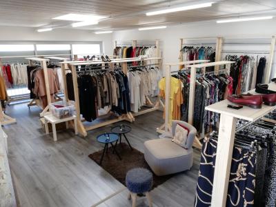 HIOB Brocante Secondhand - Abbigliamento di seconda mano in Vallese