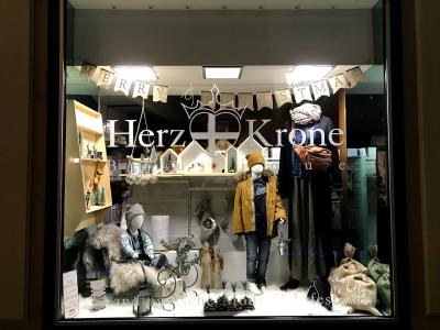 Boutique Herz & Krone - Abbigliamento di seconda mano in Vallese