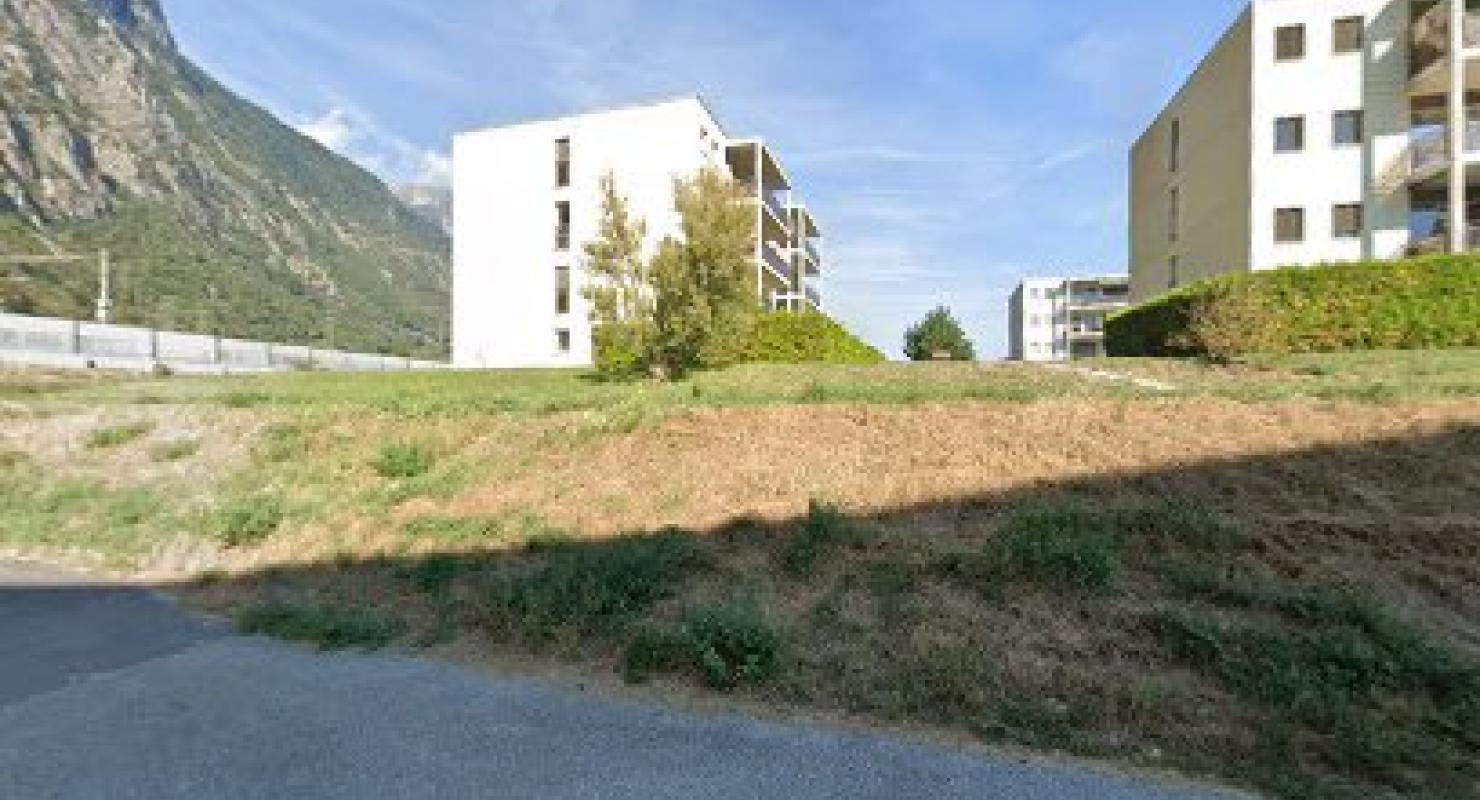 Atelier Marisa - Riparazione e modifica in Vallese
