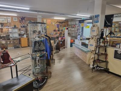 HIOB Grossbrockenstube Secondhand - Second-hand Clothing in Lucerne