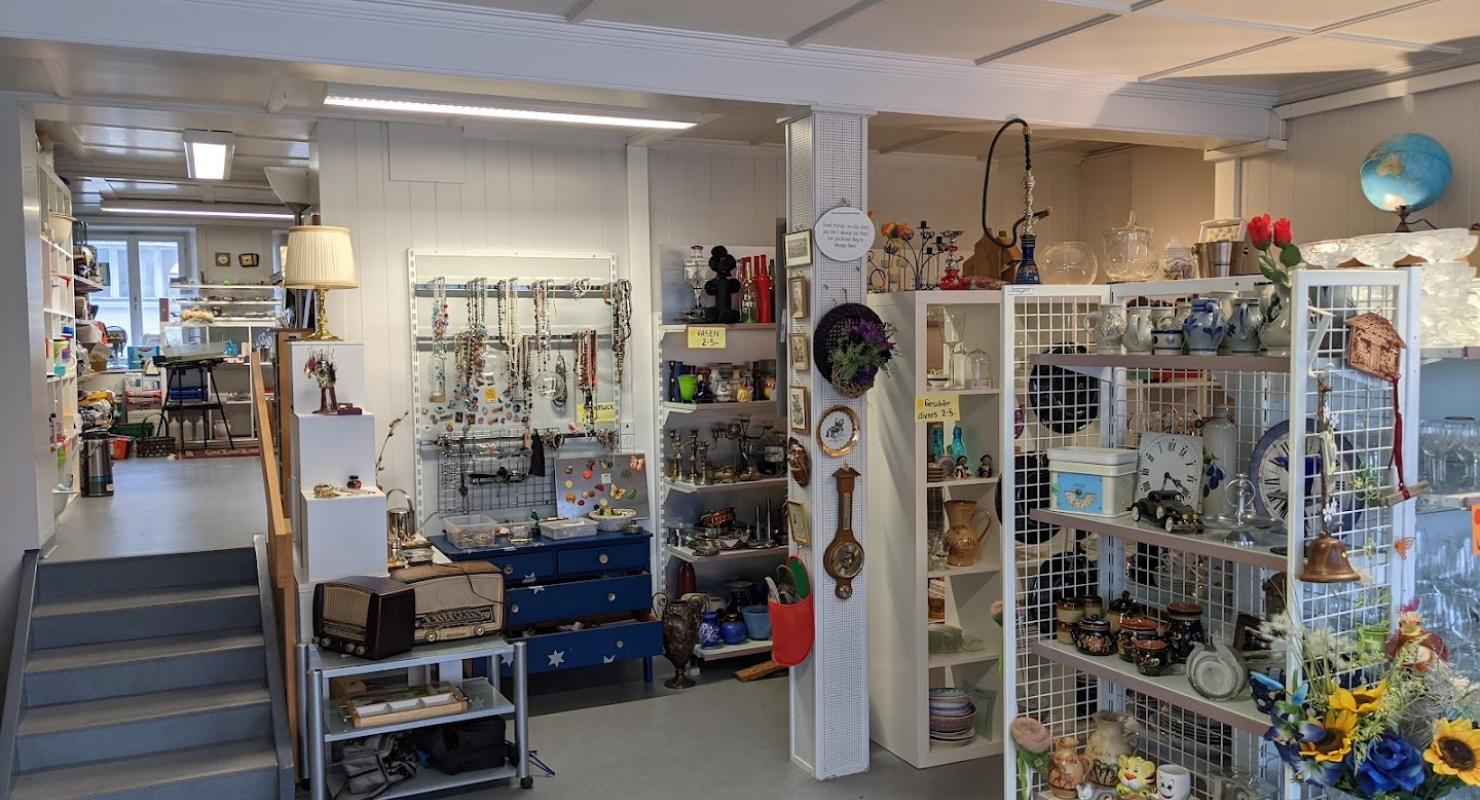 Brockenstube Gemeinnütziger Frauenverein - Second-Hand-Kleidung in Luzern