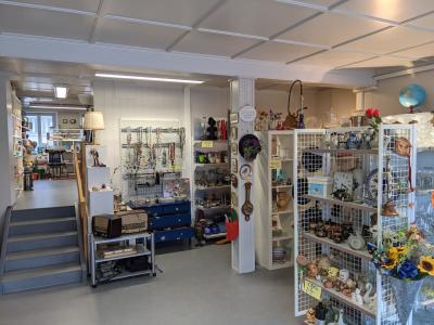 Brockenstube Gemeinnütziger Frauenverein - Second-Hand-Kleidung in Luzern