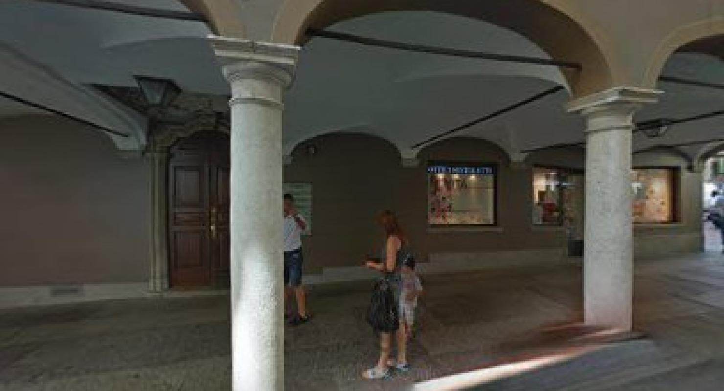 Bimbi Buoni SA - Second-Hand-Kleidung in Tessin