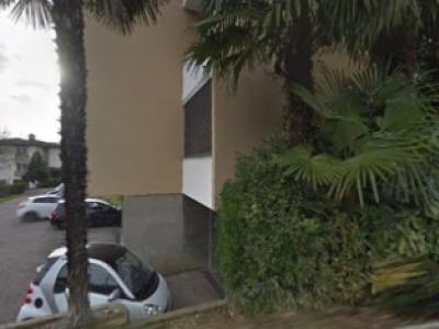 Il calzolaio 1976 serocca (Agno) via regina 110b - Second-hand Clothing in Ticino