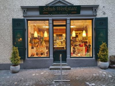 Schuhwerkstatt - Abbigliamento di seconda mano in Argovia