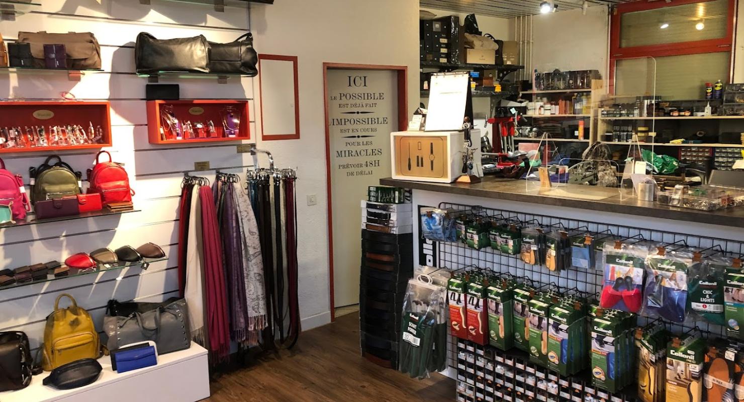 Shark's SA - Second-hand Clothing in Vaud