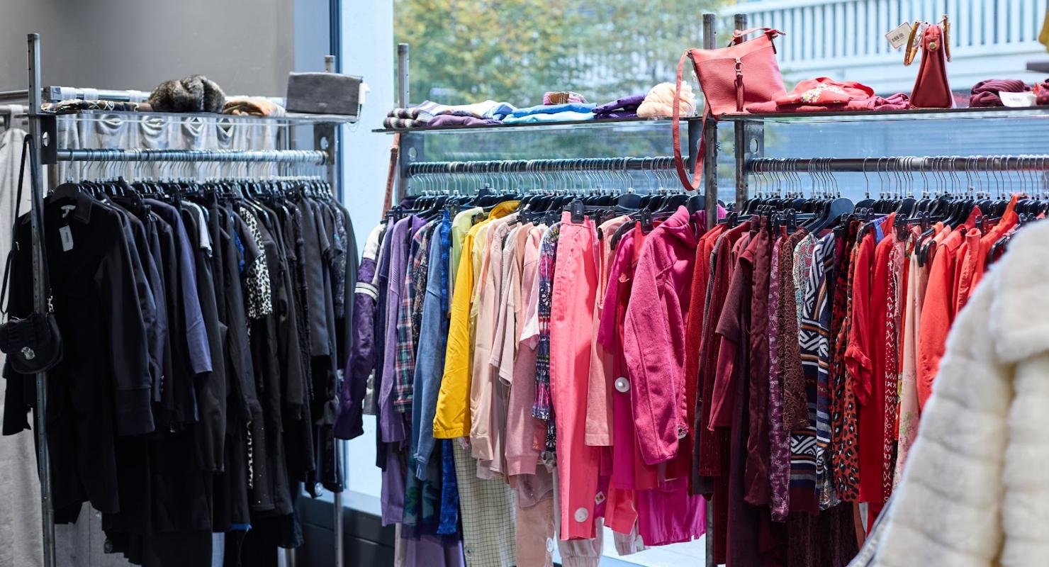 Ateapic - Second-hand Clothing in Vaud