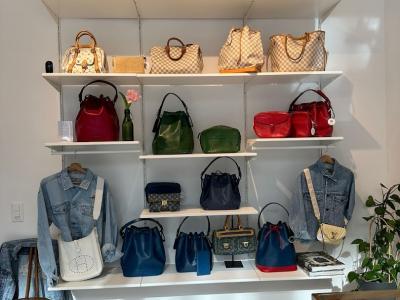Chlo's Closet - Second-hand Clothing in Vaud