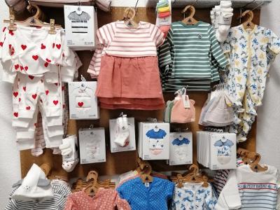 Boutique Tineuf - Second-hand Clothing in Vaud