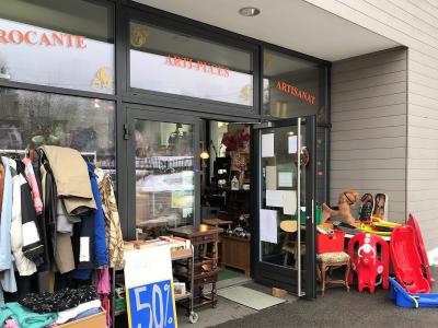 La Brocante solidaire Arti-Puces - Second-hand Clothing in Vaud