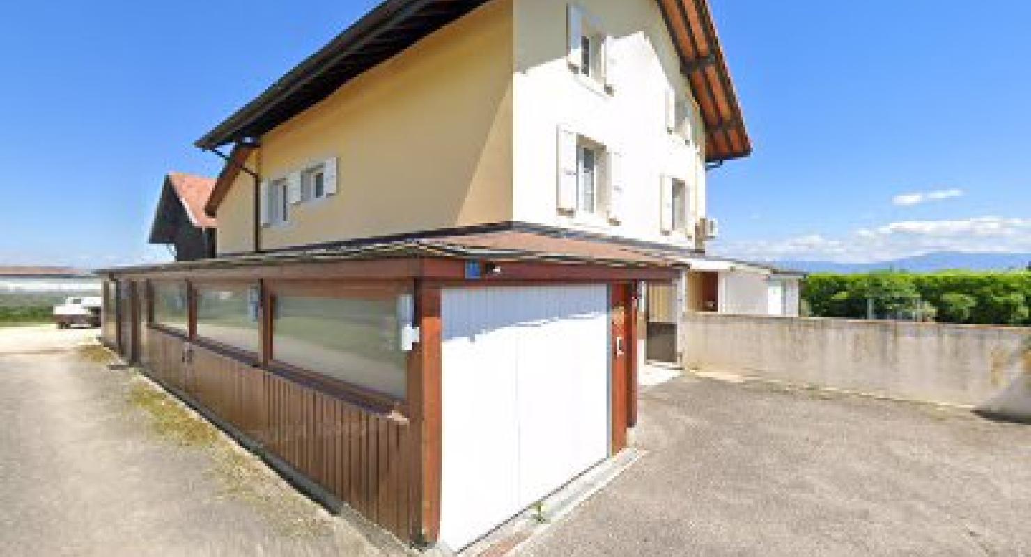 Nomi'store - Second-Hand-Kleidung in Waadt