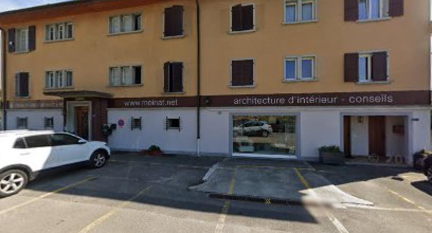 Atelier Charles-Emile Moinat | Tapissiers | Courtepointières | Décorateurs - Abbigliamento di seconda mano in Vaud