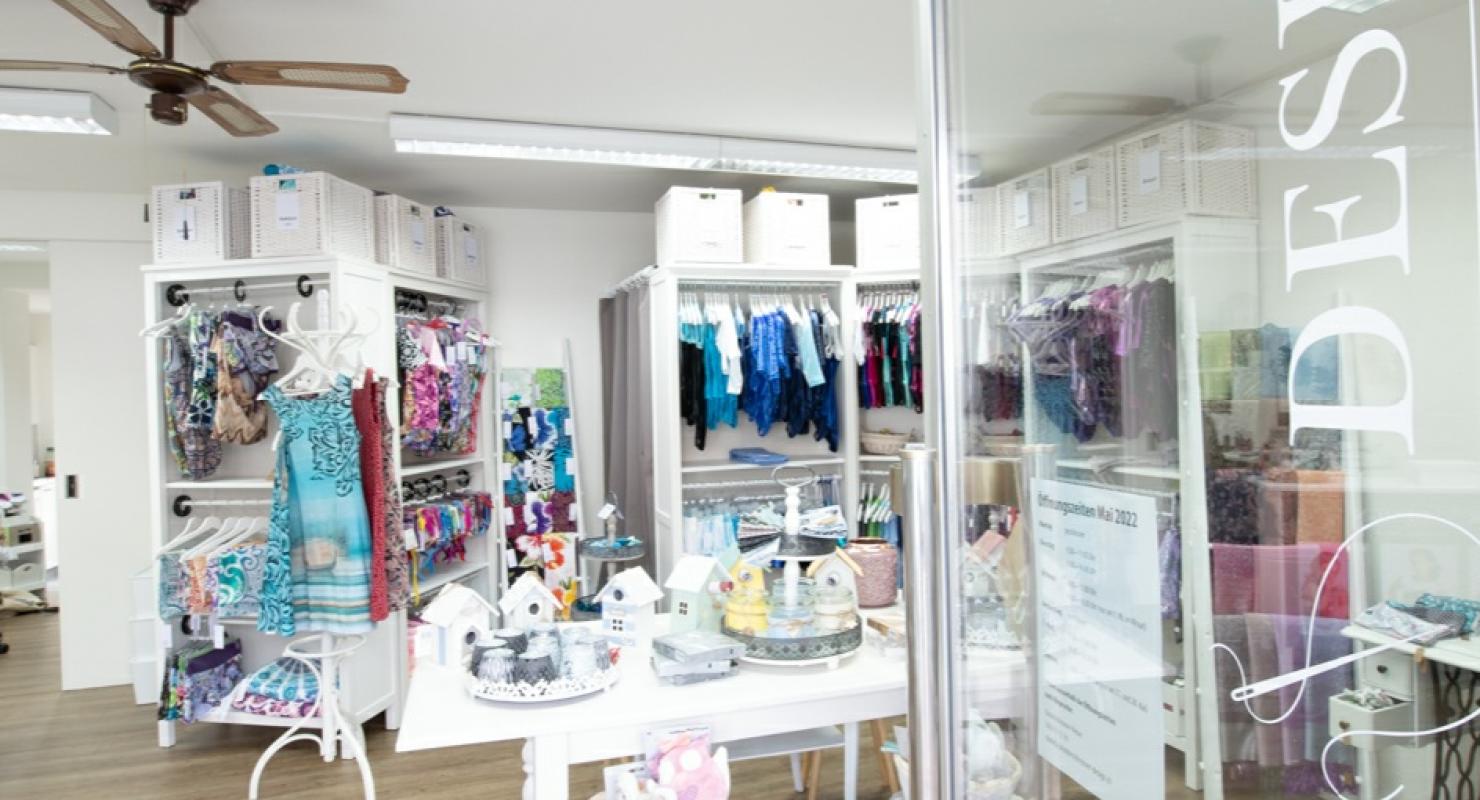 Bronner Design GmbH - Second-hand Clothing in Aargau