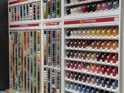 BERNINA - Burri Nähcenter Zug AG - Second-Hand-Kleidung in Zug