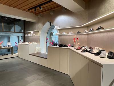 Orthopädie Schärer AG - Second-Hand-Kleidung in Zug