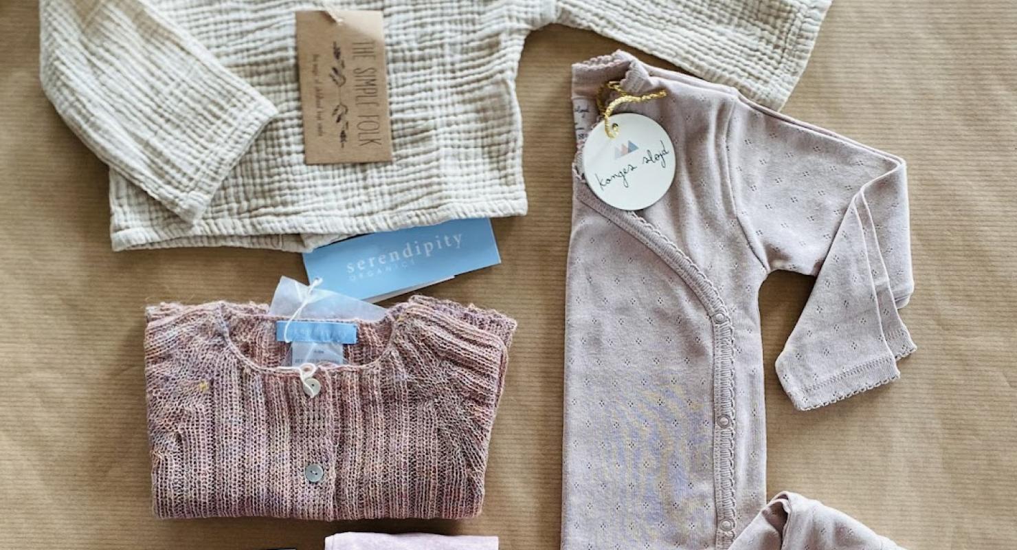 Asteraki - Second-Hand-Kleidung in Zug