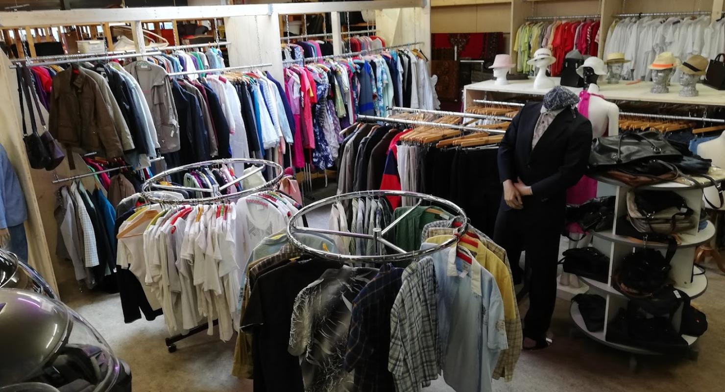 HIOB Brockenstube Secondhand - Second-Hand-Kleidung in Bern