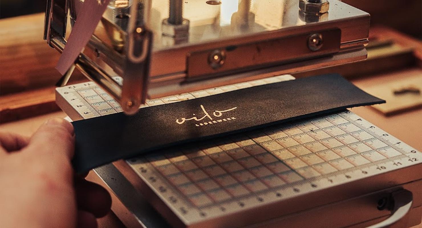 Vilo Lederwerk - Ihr Spezialist für Lederwaren, Designer Handtaschen - Schuhreparaturen - Mass-Schuhe im Kanton Aargau - Upcycled Fashion in Aargau