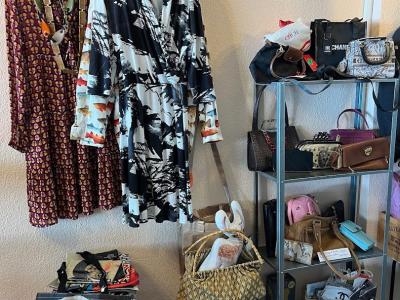 Second Hand Vintage - Second-hand Clothing in Aargau