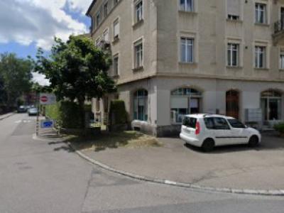 Mrs. Verena Hasler Tailleur - Upcycling-Mode in Bern