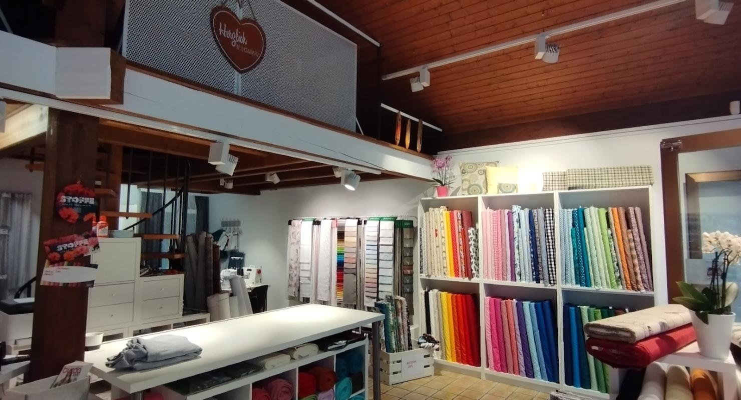 Annettes Stoff + Nähatelier - Second-Hand-Kleidung in Bern