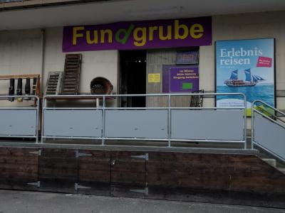 Fund Grube - Second-Hand-Kleidung in Bern