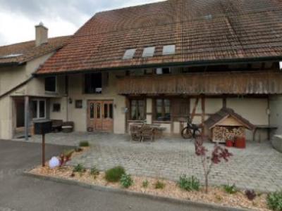 Rustikaler Landhausstil - Second-Hand-Kleidung in Bern