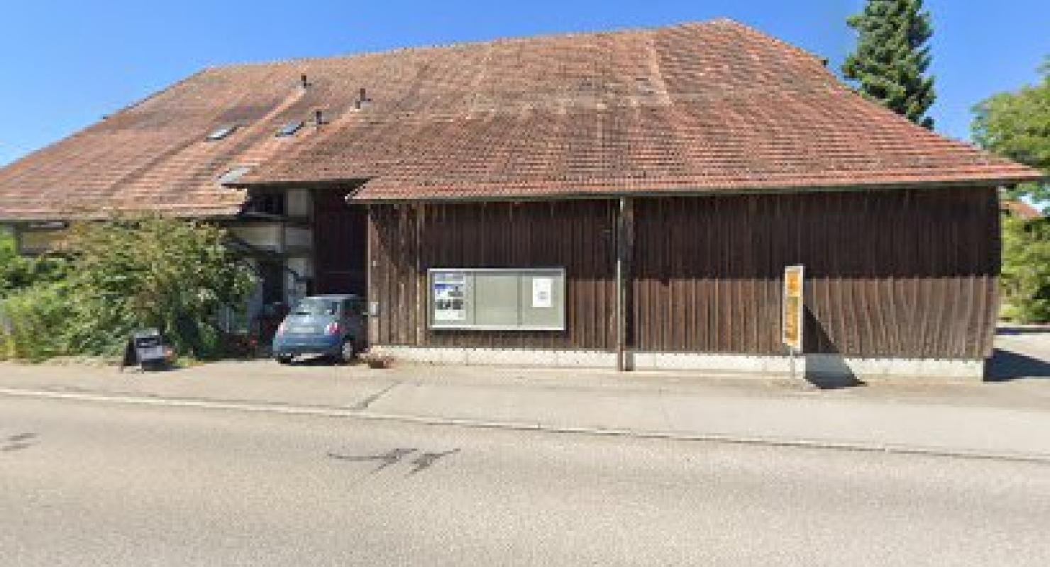 Brockenstube Landfrauenverein Utzenstorf - Vêtements de seconde main in Berne
