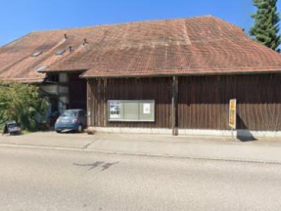 Brockenstube Landfrauenverein Utzenstorf - Second-Hand-Kleidung in Bern