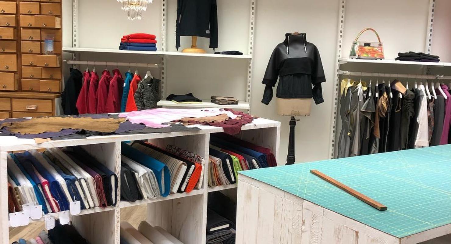 ACKERMANN & BOHUSH Swiss Fashion Manufaktur - Moda upcycled in Berna