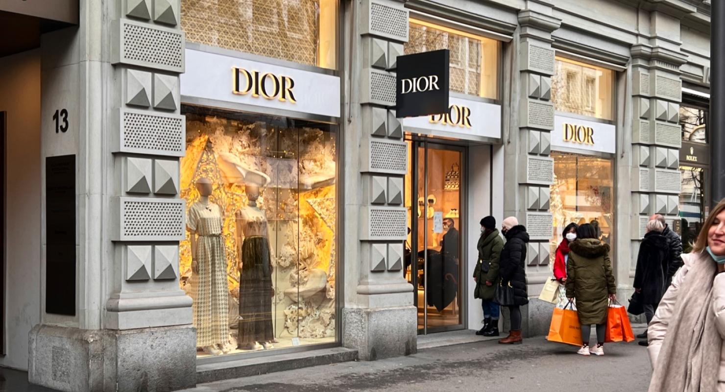 DIOR Zurich - Moda upcycled in Zurigo