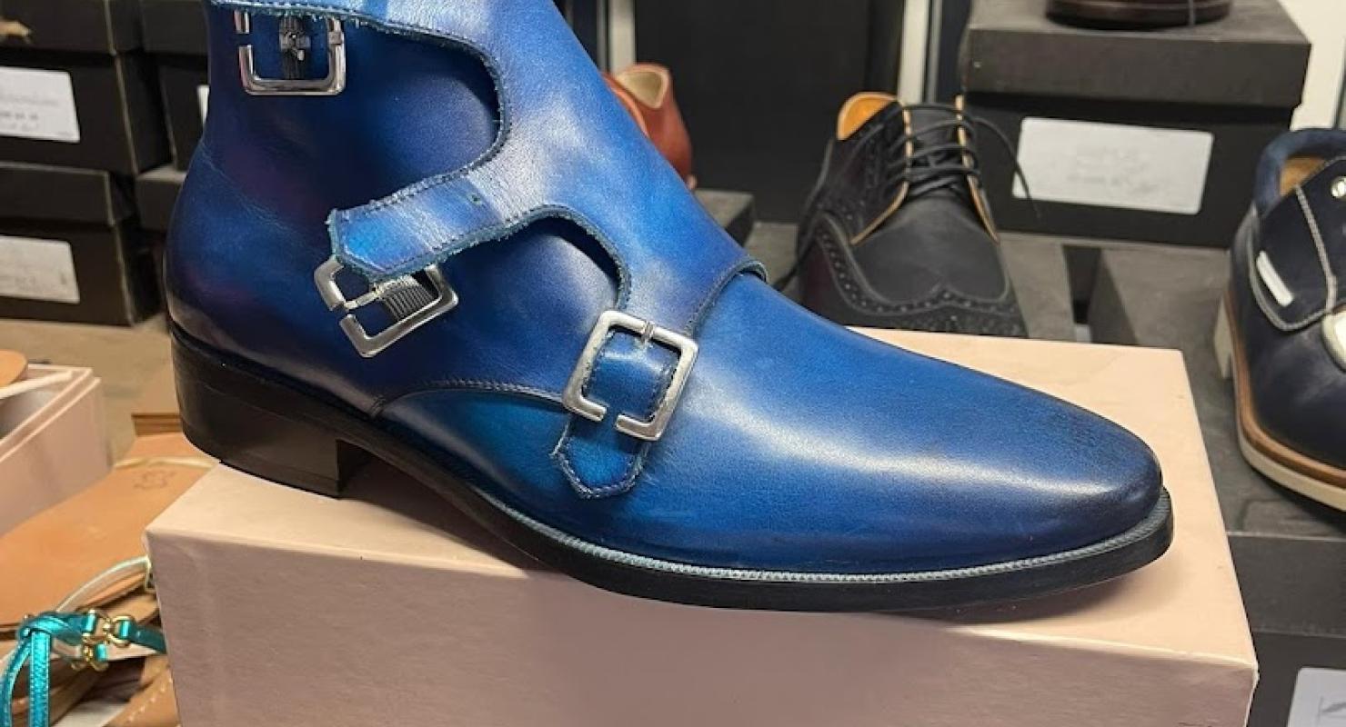 Schuhmacherei Stellavato Raffaele - Second-hand Clothing in Zurich