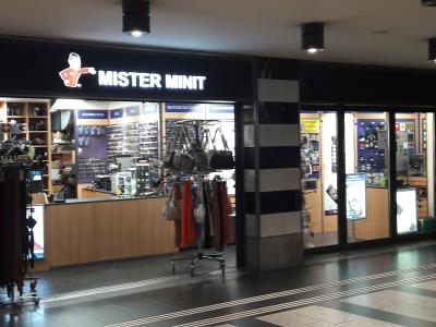 MISTER MINIT Zürich SBB - Second-hand Clothing in Zurich