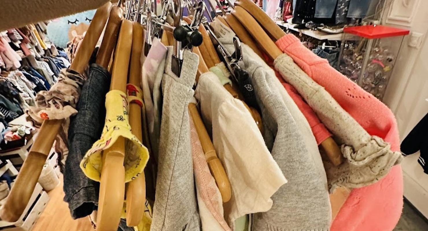 PETIT NOUS - Vêtements de seconde main in Zurich