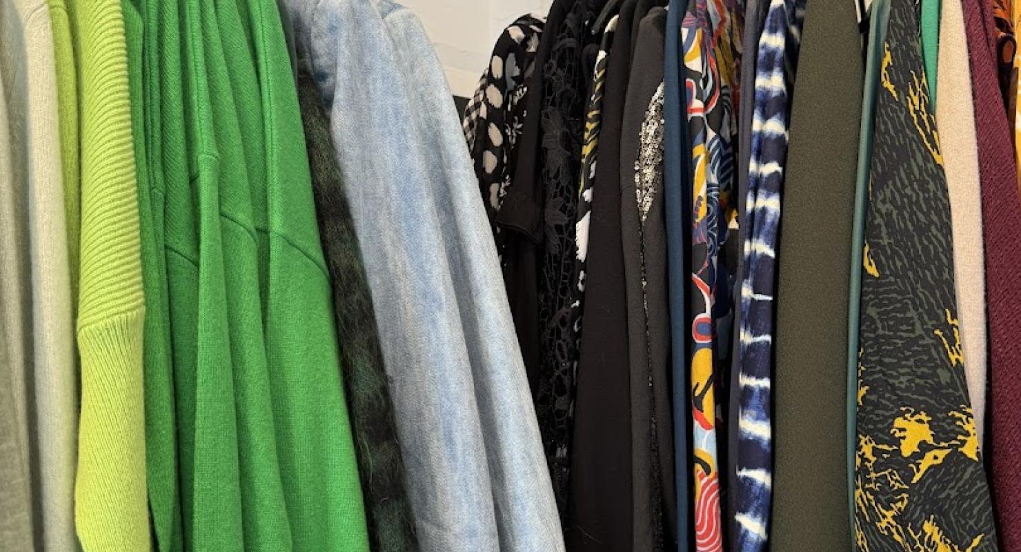 re-coutu-re: Boutique, Bistro & Bar - Second-hand Clothing in Zurich