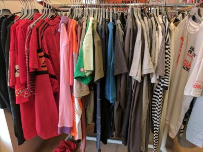 Caritas Secondhand - Gold - Vêtements de seconde main à Zurich