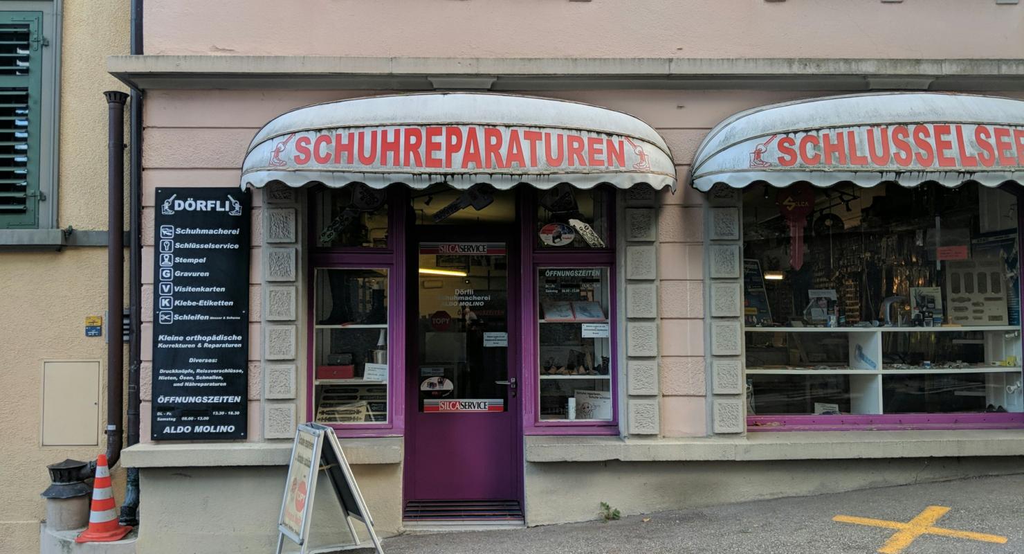 Dörfli - Second-hand Clothing in Zurich