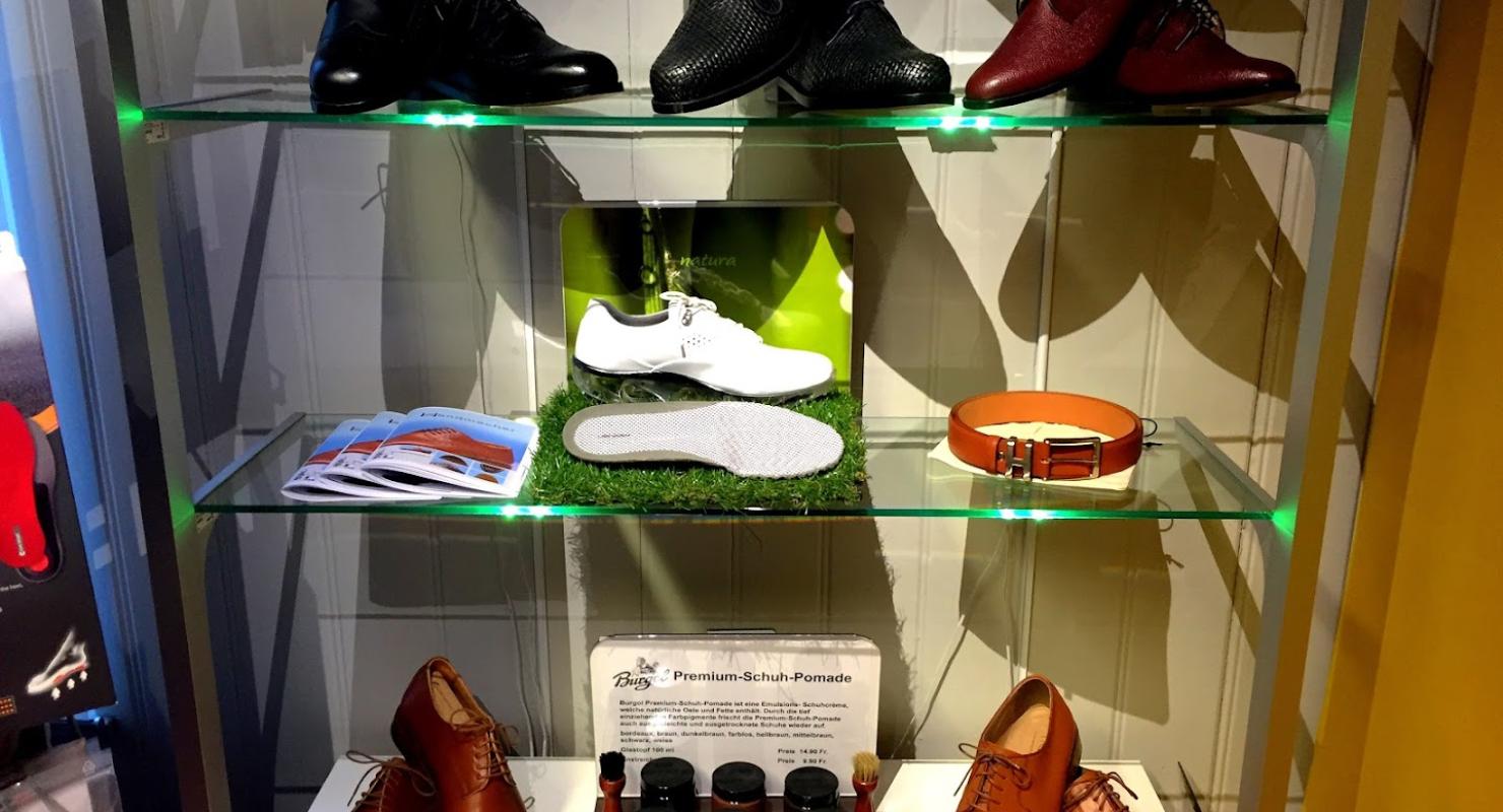 Schuhmacherei R. Hess GmbH - Second-hand Clothing in Zurich