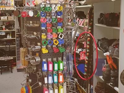 Vincenzo Marinaccio - Second-hand Clothing in Zurich