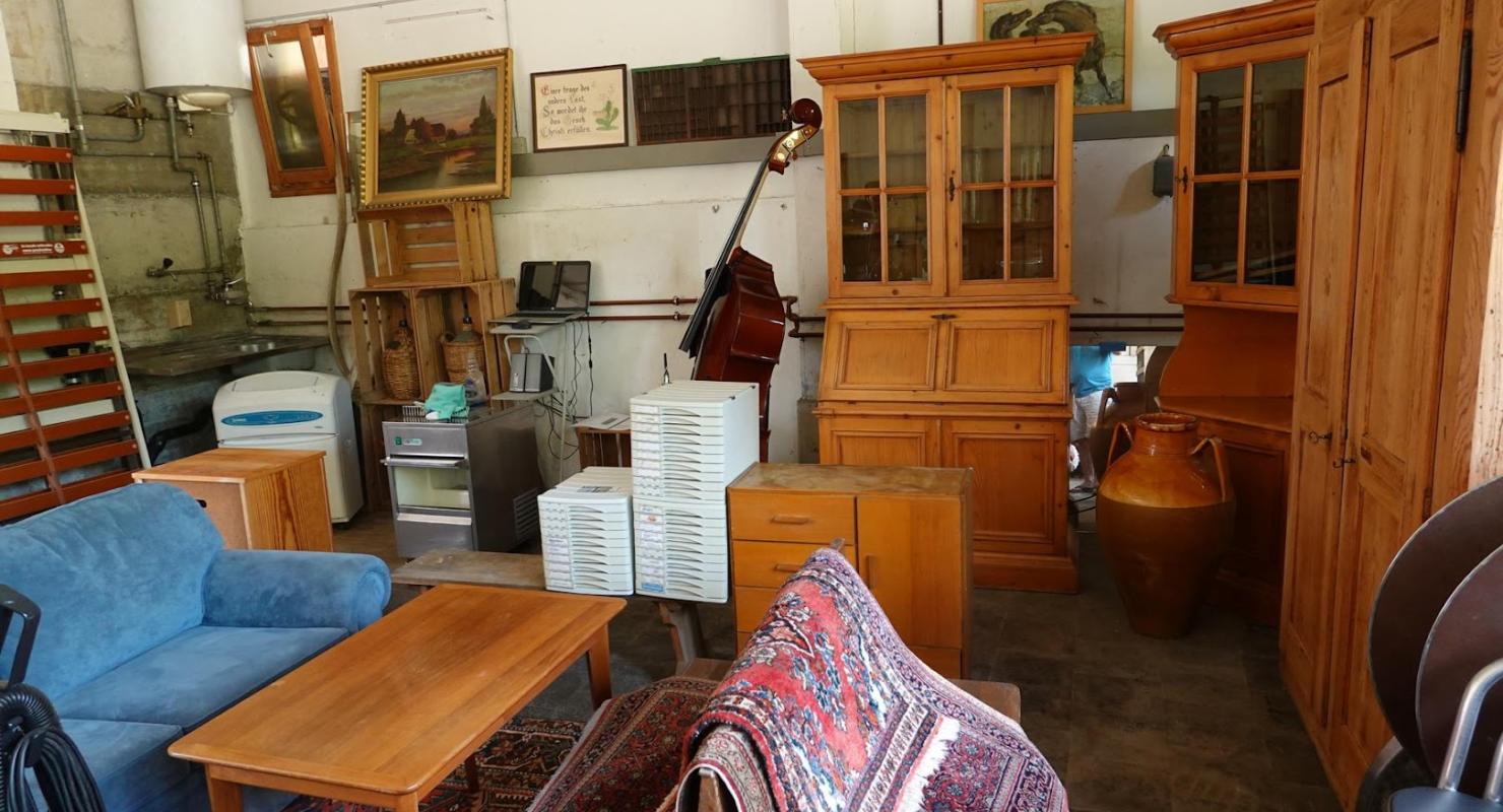 alt-Waren.shop - Second-hand Clothing in Zurich