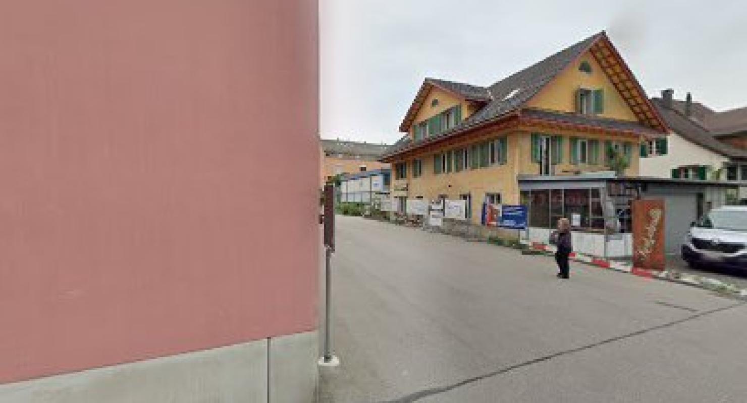 Tuncers Schuhmacherei - Second-hand Clothing in Zurich