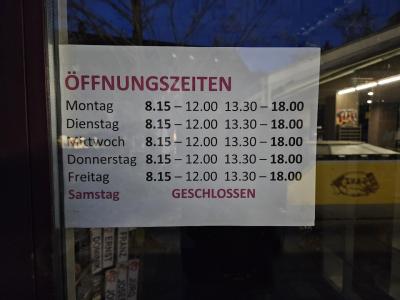 Herrli Ernst - Second-hand Clothing in Zurich