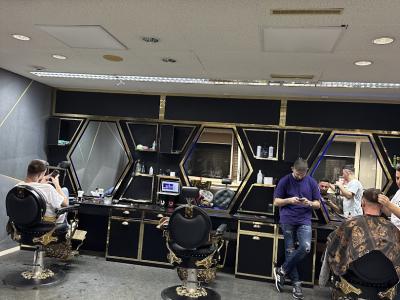 Coiffure Eurostyle - Second-hand Clothing in Zurich